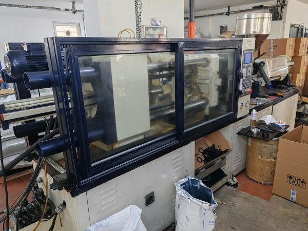 120 TON 200 GRAM PLASTİK ENJEKSİYON