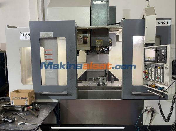AKIRA SEIKI SR5.5XP CNC İŞLEME MERKEZİ