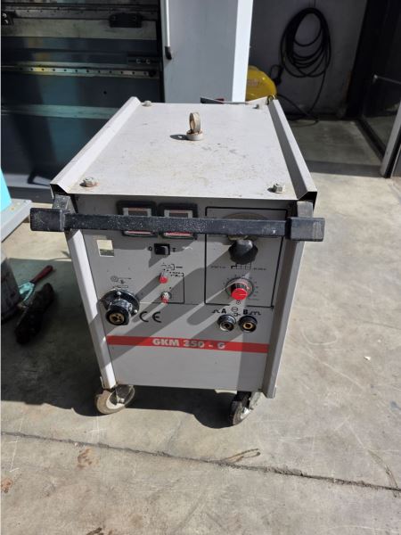 GEDİK 350 AMPER GAZALTI KAYNAK