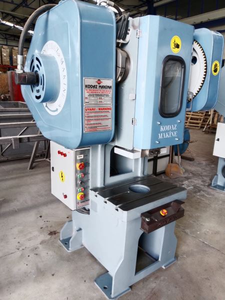 KODAZ 40 TON HAVA KAVRAMALI EKSANTRİK PRES