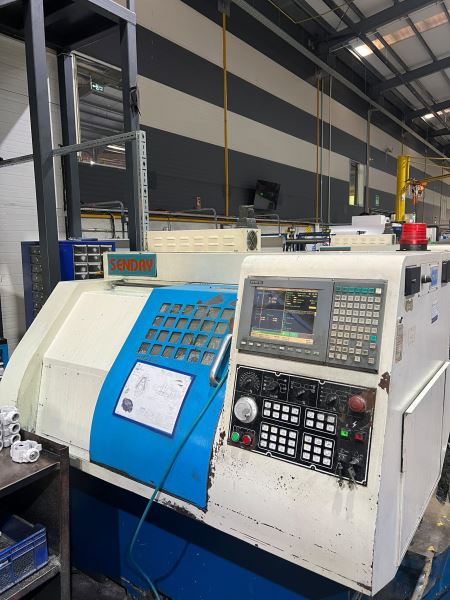 SENDAY MARKA 2 EKSEN CNC TORNA VE OTOMAT