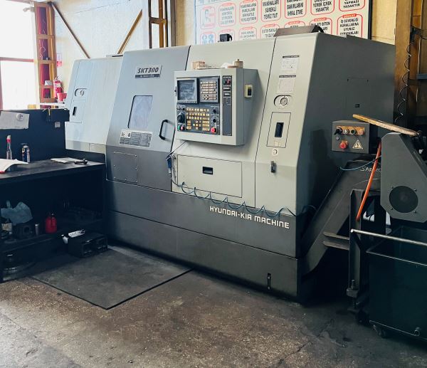 Hyundai - Kia SKT 300 - 15 inç CNC Torna