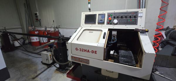 32 mm Cnc Sürücülü CNC Otomat Torna