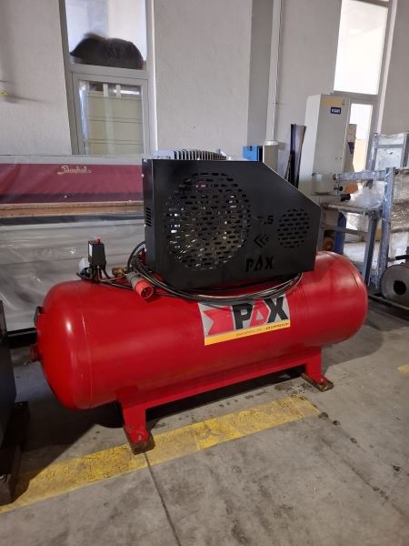 500 LİTRE PİSTONLU KOMPRESÖR