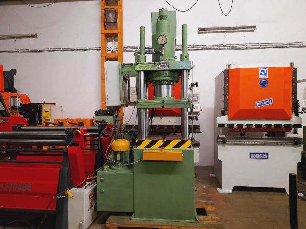 BÜTÜNLER 100 TON KOLONLU HİDROLİK PRES