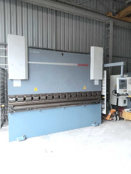 DURMA 3 METRE 160 TON 4 EKSEN CNC ABKANT
