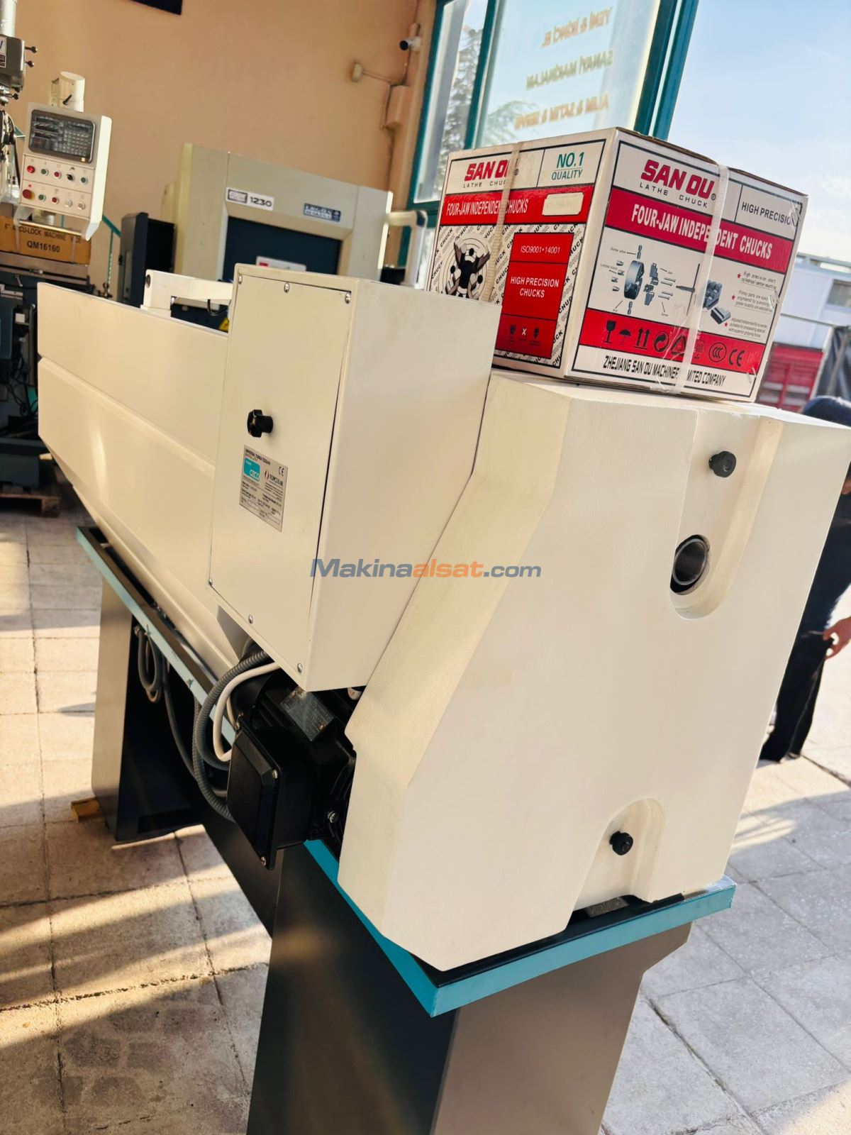 Satılık ikinci el OZCO CR 3290 ÜNİVERSAL TORNA Universal Torna