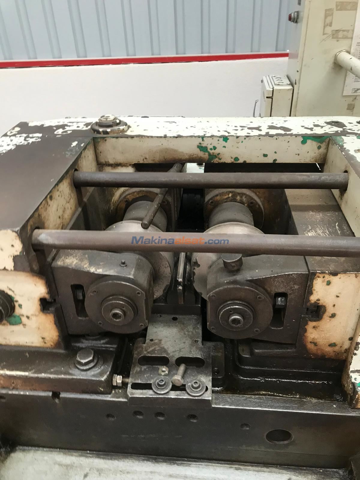 PEE WEE 25 TON OVALAMA