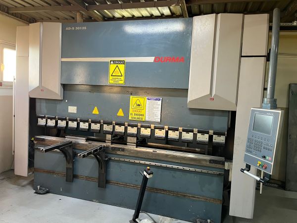 135 TON 4 EKSEN ABKANT PRES