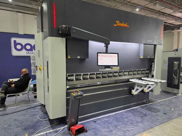 Baykal Yeni Nesil FULL HYBRID 3 Metre 240 Ton Cnc Abkant Pres