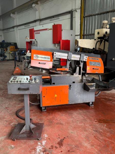 İZTES 300 DG AÇILI ŞERİTE TESTERE