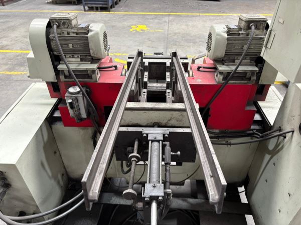 TAİWAN MALI PAH KIRMA MAKİNASI