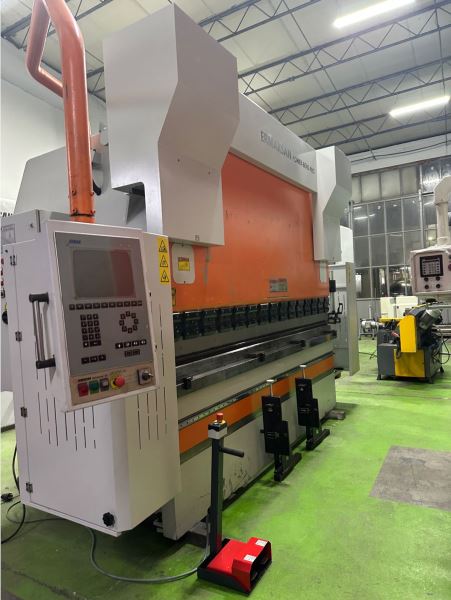 POWER-BEND PRO 3100X260 TON Abkant Pres