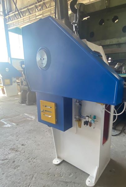 35 TON C TİPİ EKSANTRİK PRES