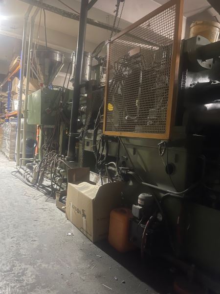 Demag 120 Ton Plastik Enjeksiyon
