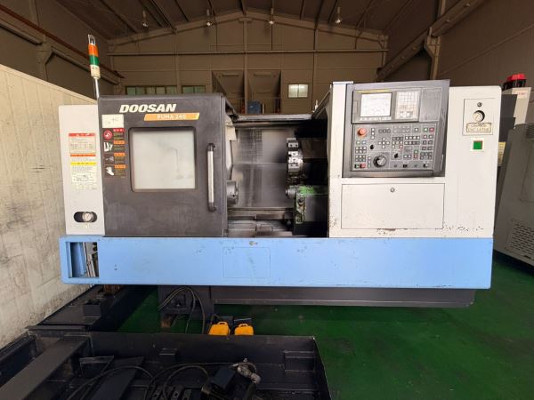 Doosan Puma 240 8’inç Cnc Torna