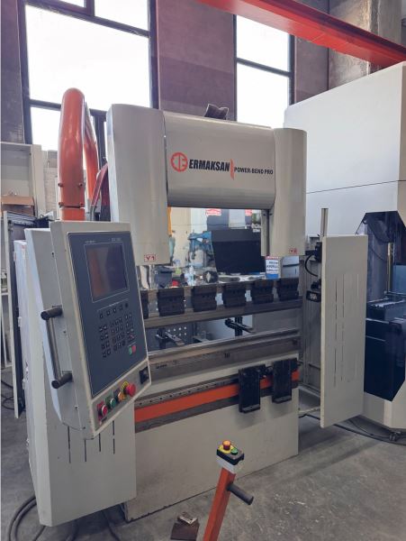 ERMAKSAN 1270 x 40 TON CNC ABKANT