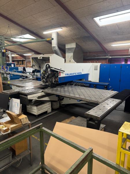 TRUMPF  Trumatic  600 L   (KOMBINE) BÜYÜK BOY  1.800 Watt  Lazer + Punch Pres