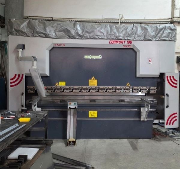 UMS COMFORT 3100 x 135 TONLUK HİDROLİK ABKANT