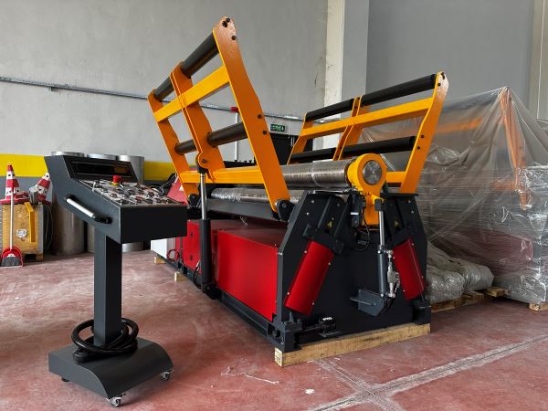 4R HMS 2050 x 200 HİDROLİK 4 TOPLU SİLİNDİR