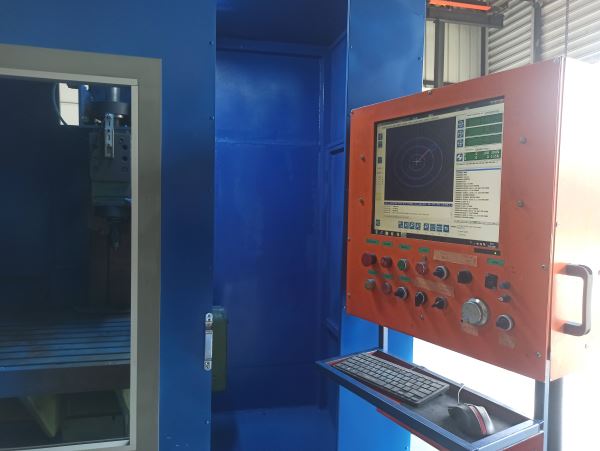 CNC Freze