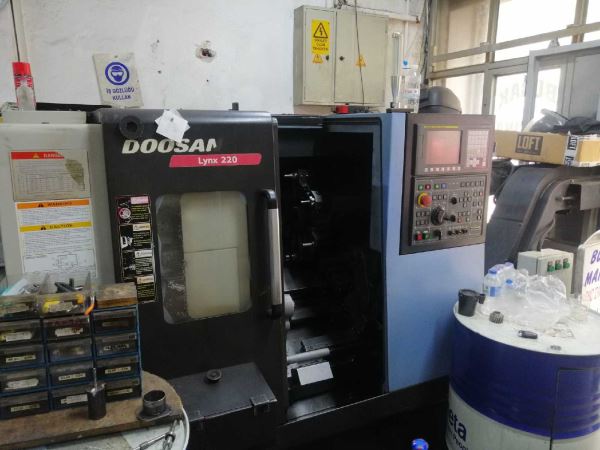 DOOSAN LNYX 220 8" CNC TORNA