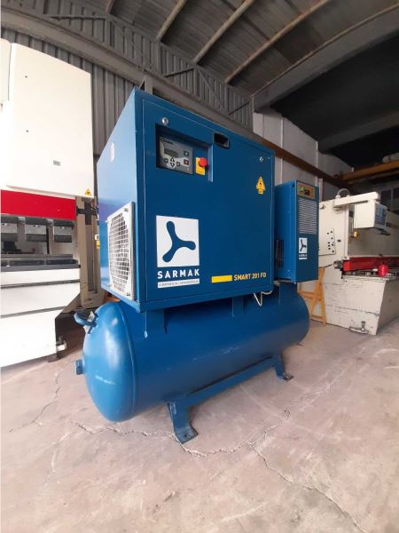 SARMAK 15 KW - 10 BAR VİDALI KOMPRESÖR SET