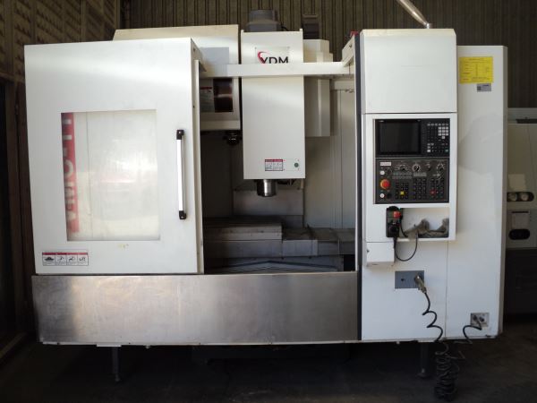 YDM 116L SIFIR AYARINDA  DİK İŞLEME MERKEZİ