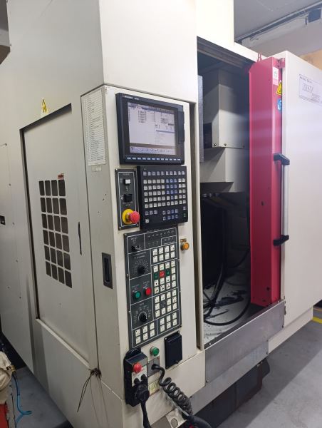 5 EKSEN - AKIRA-SEIKI RMV 250 RT  – YÜKSEK HIZ VE MAKSİMUM HASSASİYET CNC İŞLEME MERKEZİ
