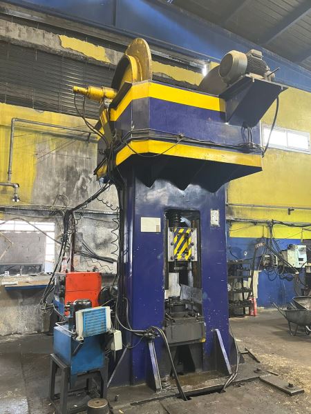 ALICI MARKA 650 TON (REVİZYONLU) FRİKSİYON PRES