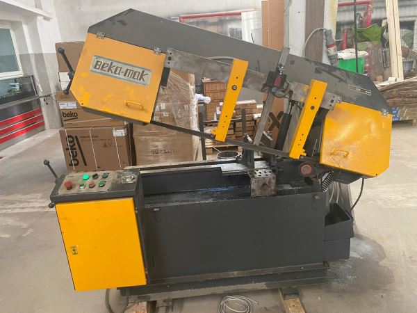 BEKA-MAK 320 L YARI OTOMATİK ŞERİT TESTERE