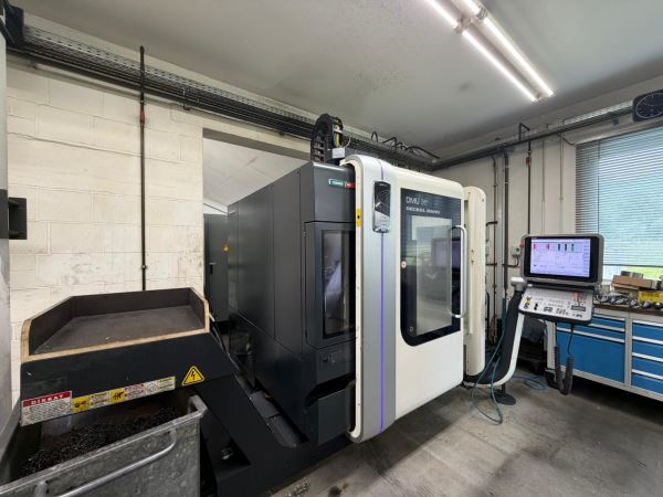 DMG DECKEL MAHO DMU 50 CNC Dik İşlem