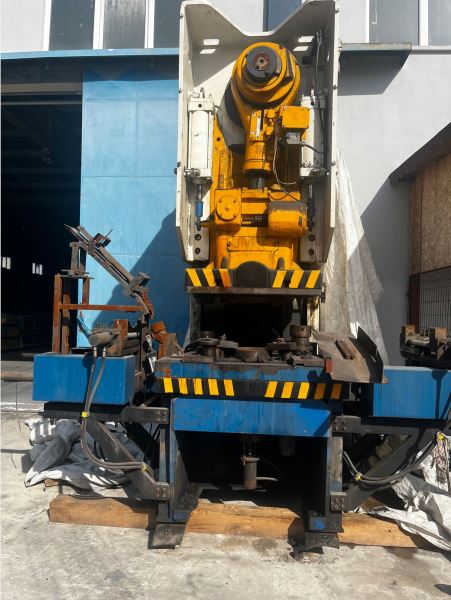 Erfurt 315 Ton Hava Kavramalı Eksantrik Pres