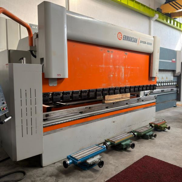 ERMAKSAN 4 METRE 135 TON 6 EKSEN CNC HİDROLİK ABKANT PRES