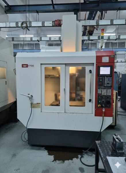 FIRST V 700 CNC İŞLEME MERKEZİ