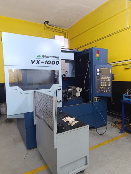 MATSUURA VX-1000 4 EKSEN DİVİZÖRLÜ CNC DİK İŞLEME MERKEZİ