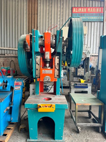 80 TON ÇELİK GÖVDE EKSANTRİK PRES
