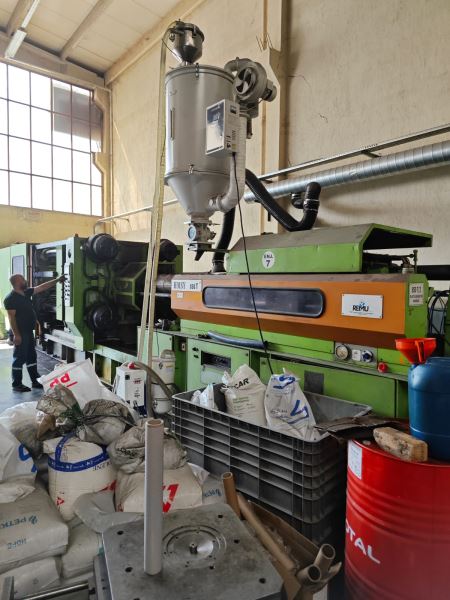 850 TON İTALYAN REMU MARKA (4 KG) PLASTİK ENJEKSİYON