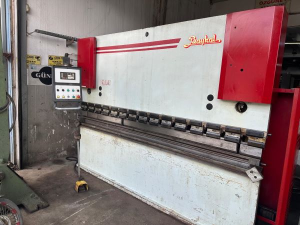 BAYKAL 3 metre 6mm  FABRİKASINDAN ÇIKTIĞI GİBİ TERTEMİZ ABKANT