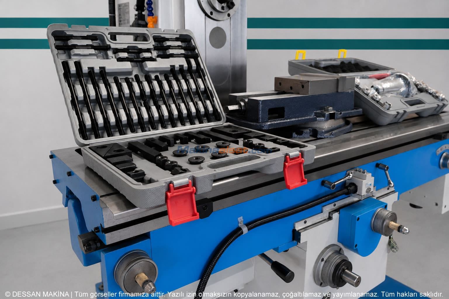 HASS X6336A ÜNİVERSAL KALIPÇI FREZE Used Universal Milling