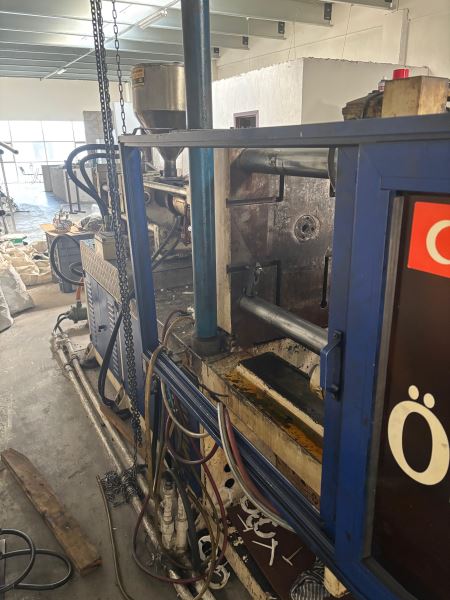 ÖZER 350 GR 450 x 450 Plastik Enjeksiyon