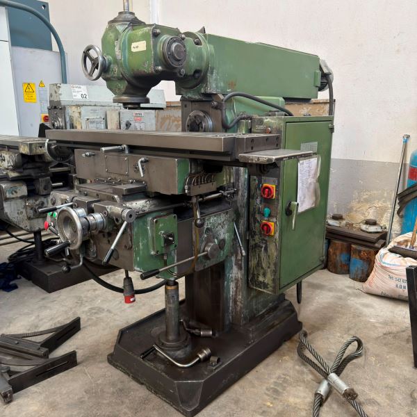 RUS 6K82W KOÇ BAŞLI ÜNİVERSAL FREZE