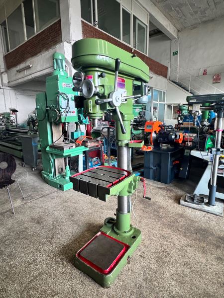 ŞAHİN 32 MM SÜTÜNLÜ MATKAP
