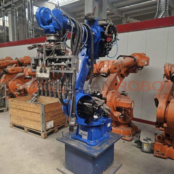 YASKAWA GP88 SERİSİ YR-1-06VX88-A00 ENDÜSTRİYEL ROBOT