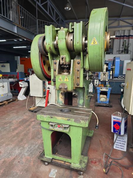 60 TON MEKANİK KAVRAMALI ÇİFT EL BUTON EKSANTRİK PRES