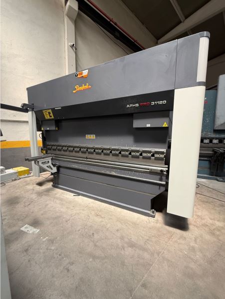 Baykal 3 Metre 120 Ton Cnc Abkant Pres