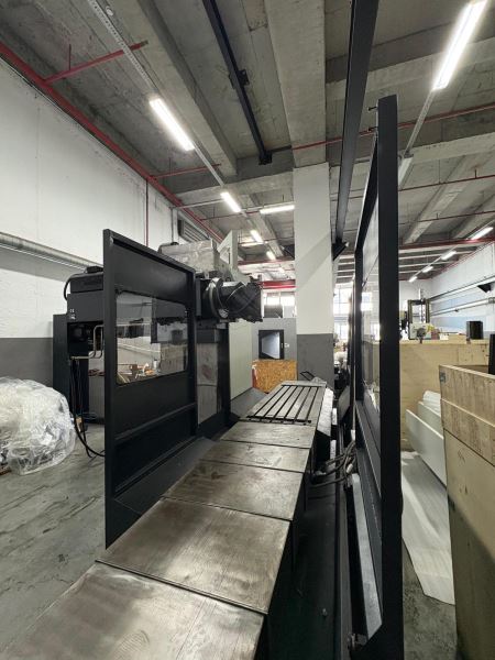 CNC Bed-Type Milling Machine