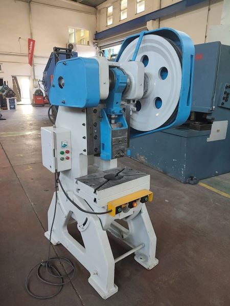 DİRİNLER 30 TON EKSANTRİK PRES