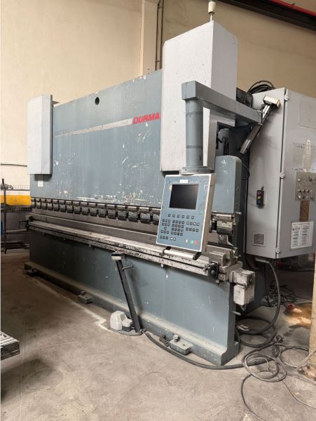 Durma 4 Metre 300 Ton Cnc Abkant Pres