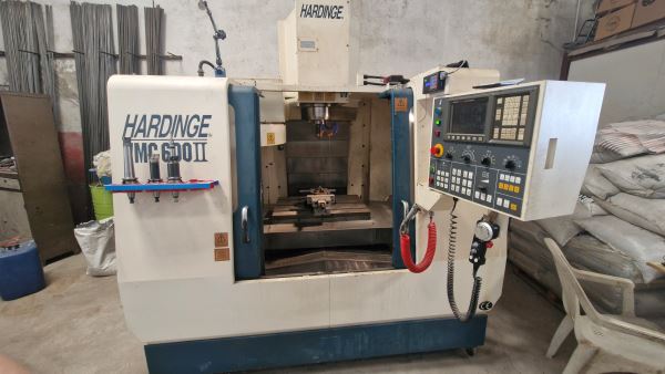 HARDINGE VMC600 CNC DİK İŞLEME Merkezi